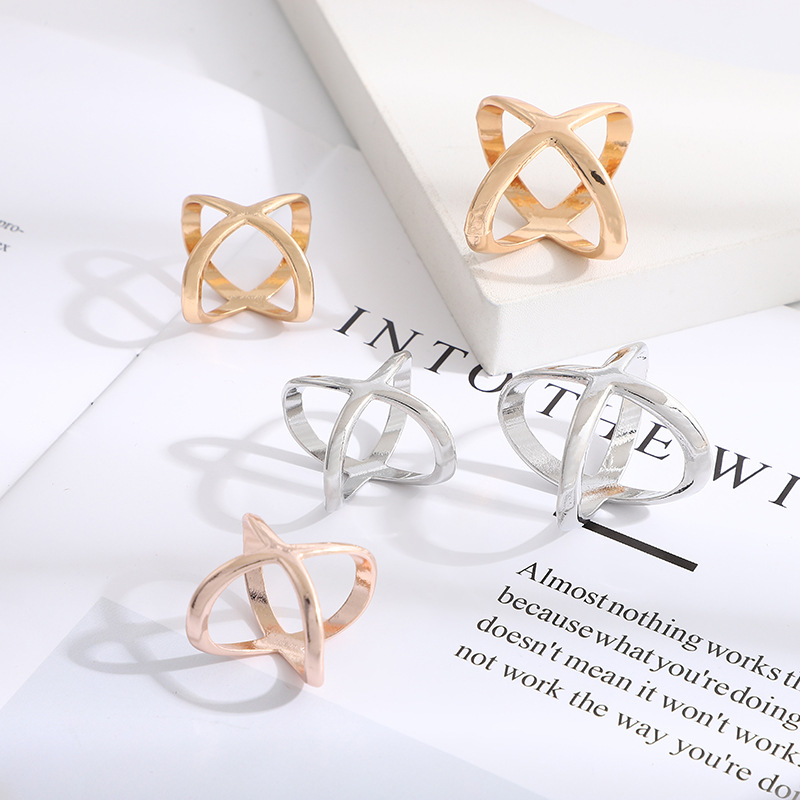 X-Shaped Scarf Clips - Elegant - огляд і ціна Useful Tech Accessories